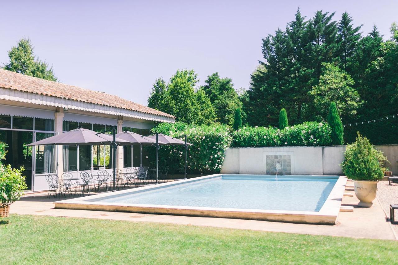 Domaine De Blanche Fleur Hotel Châteauneuf-de-Gadagne Exterior foto